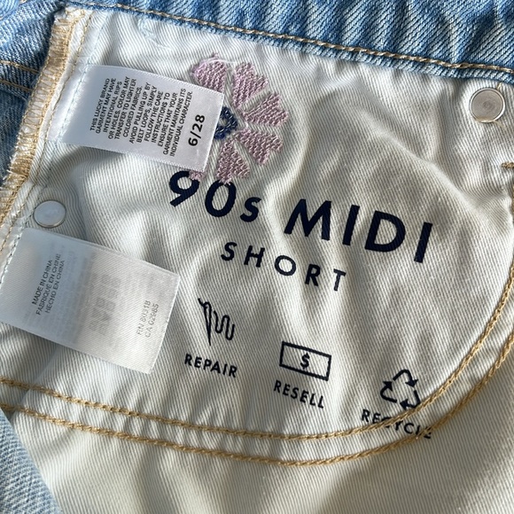 Lucky Brand embroidered jean shorts 6 28 90’s midi - Picture 7 of 8